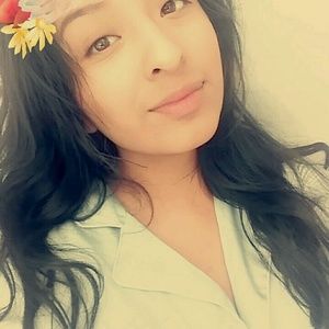 Meet your Posher, Tomasa